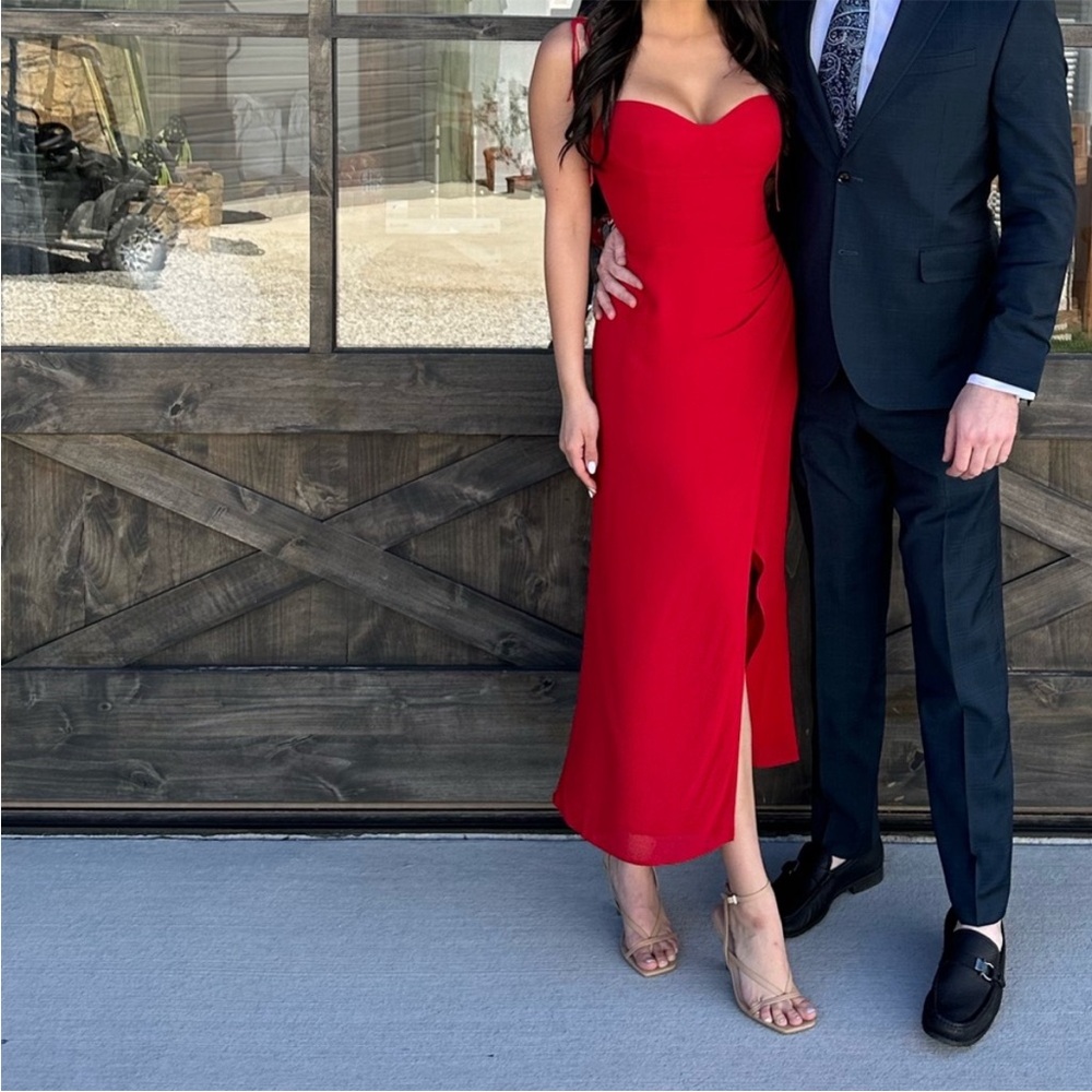 Reformation Kourtney Dress in Cherry Red - Picture 2 of 14